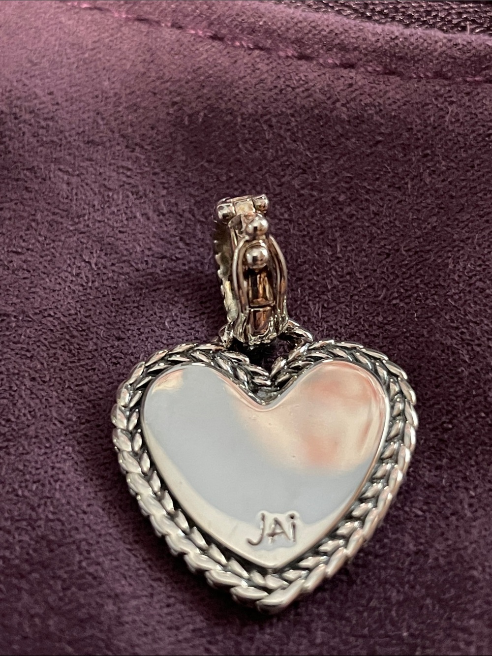 JAI Sterling Heart Pendant - Picture 3 of 4